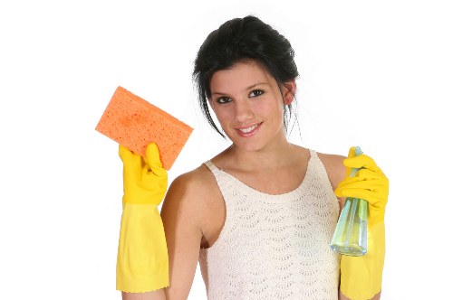 Deep cleaning service in a Fulham kitchen and bathroom